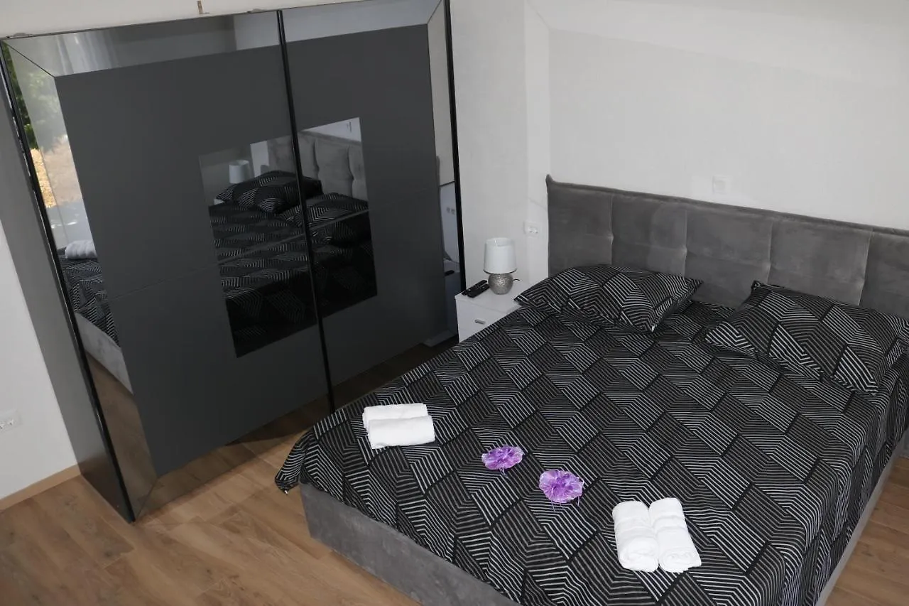 Ilma Apartment Trogir Croatia