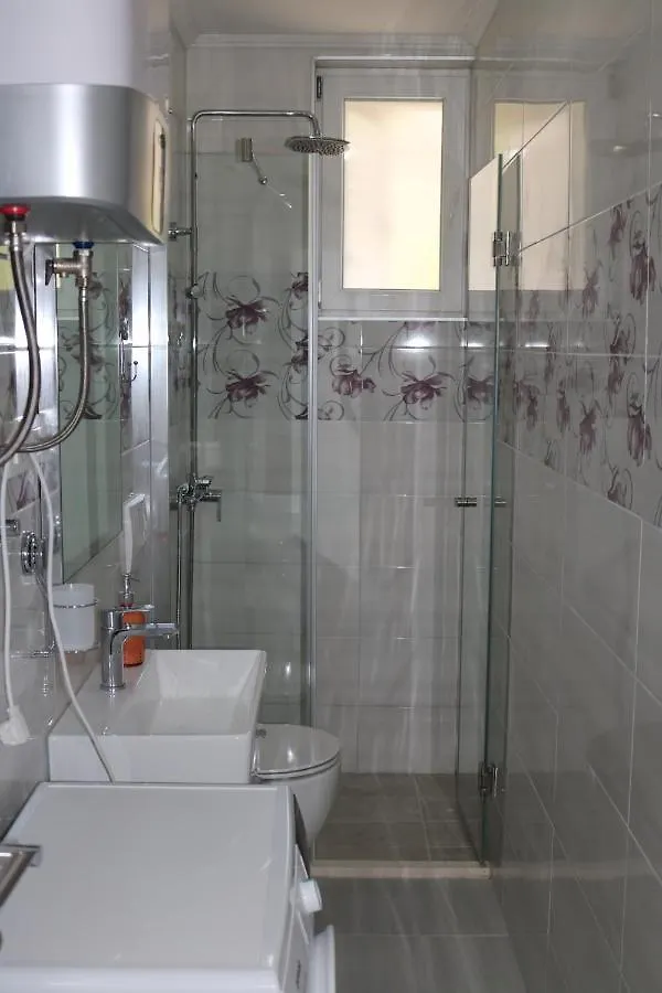 Ilma Apartment Trogir 0*,